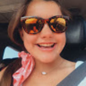 Meet your Posher, Eloise